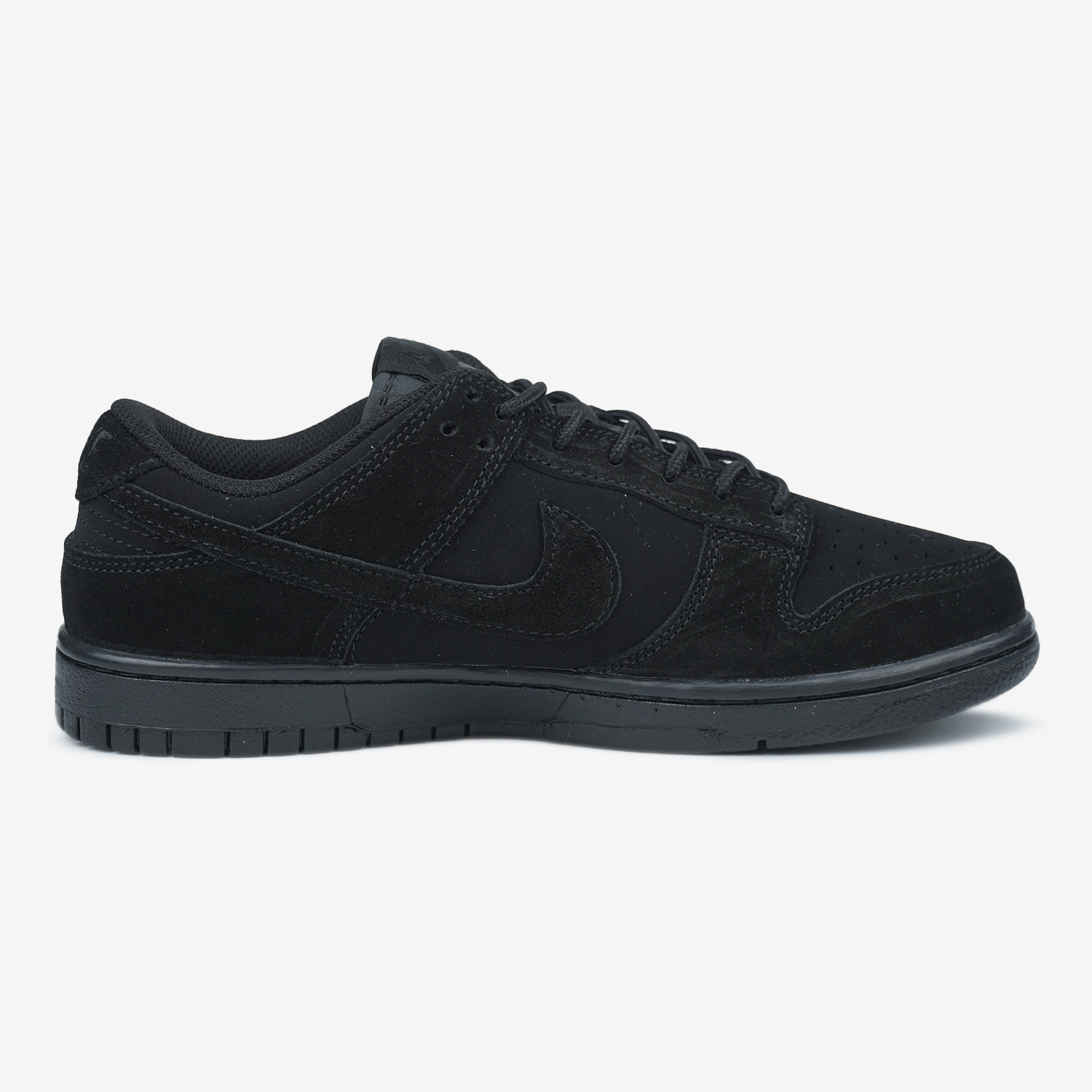 NIKE DUNK LOW PRO SB 'TRIPLE BLACK'