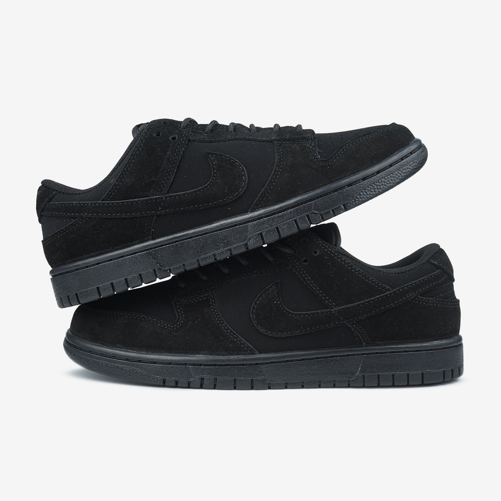 NIKE DUNK LOW PRO SB 'TRIPLE BLACK'