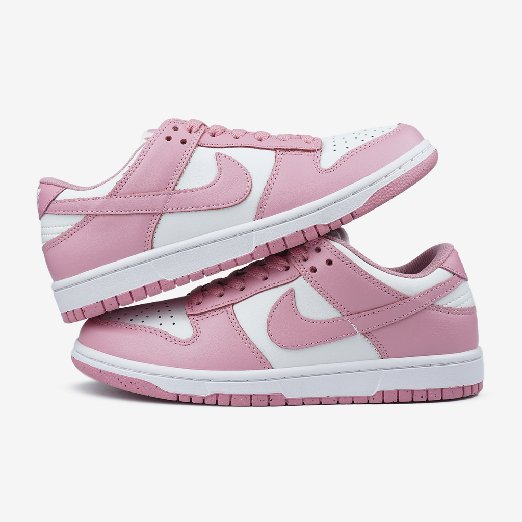 NIKE SB DUNK LOW IN PINK/WHITE