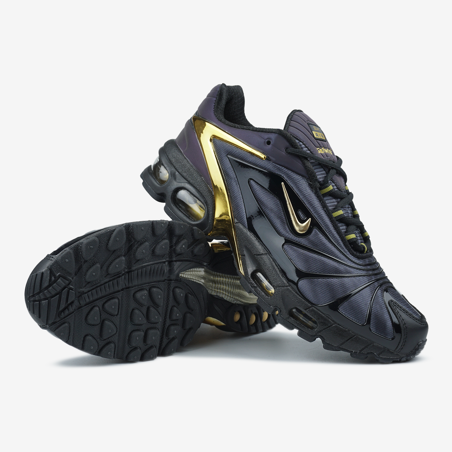 NIKE AIR MAX SKEPTA TAILWIND IN BLACK/GOLD