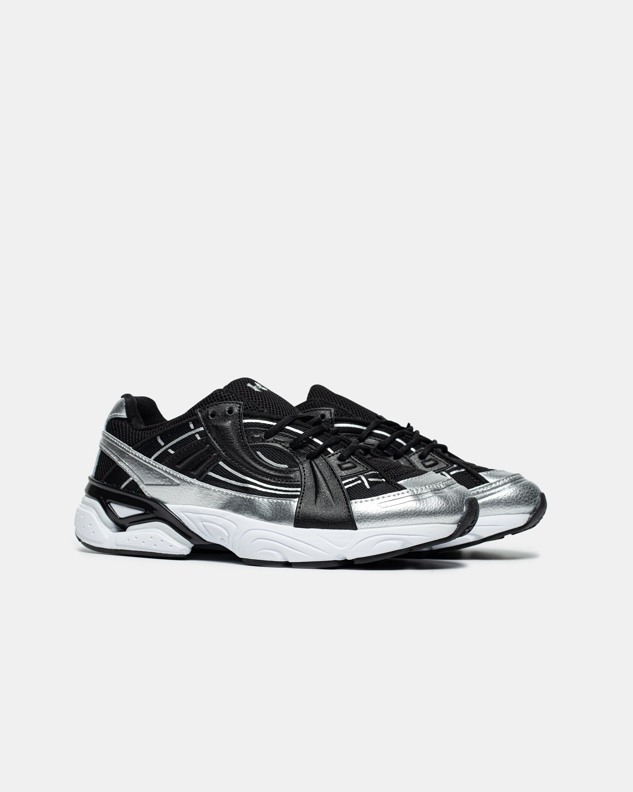 UNDER ARMOUR SOLA 'BLACK WHITE METALLIC SILVER'