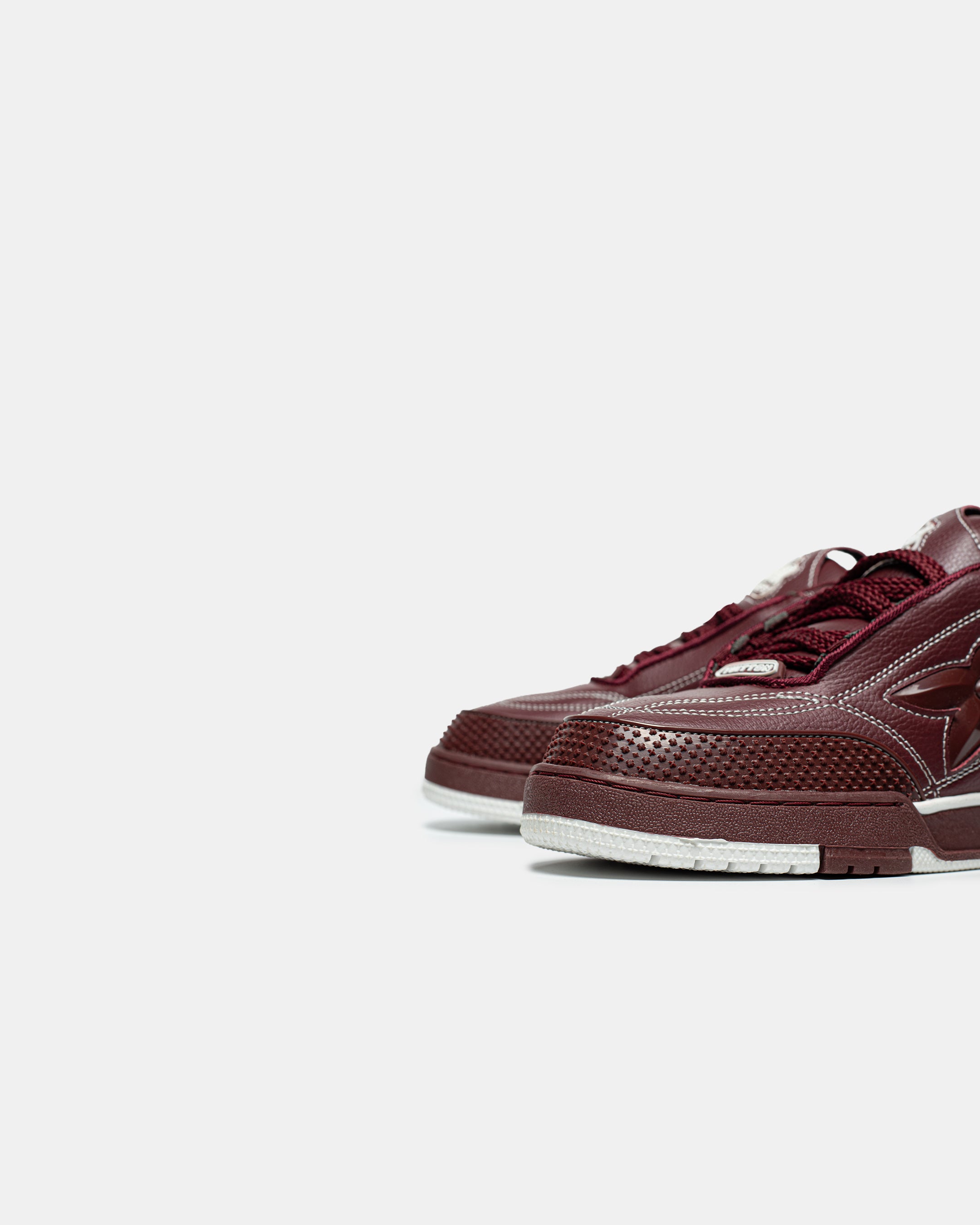 LOUIS VUITTON SKATE SNEAKER IN BORDEAUX RED / BURGUNDY