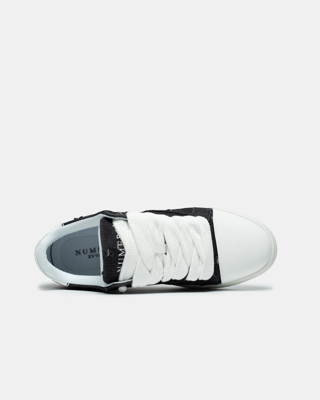 NUMERIS SNEAKER IN BLACK DENIM
