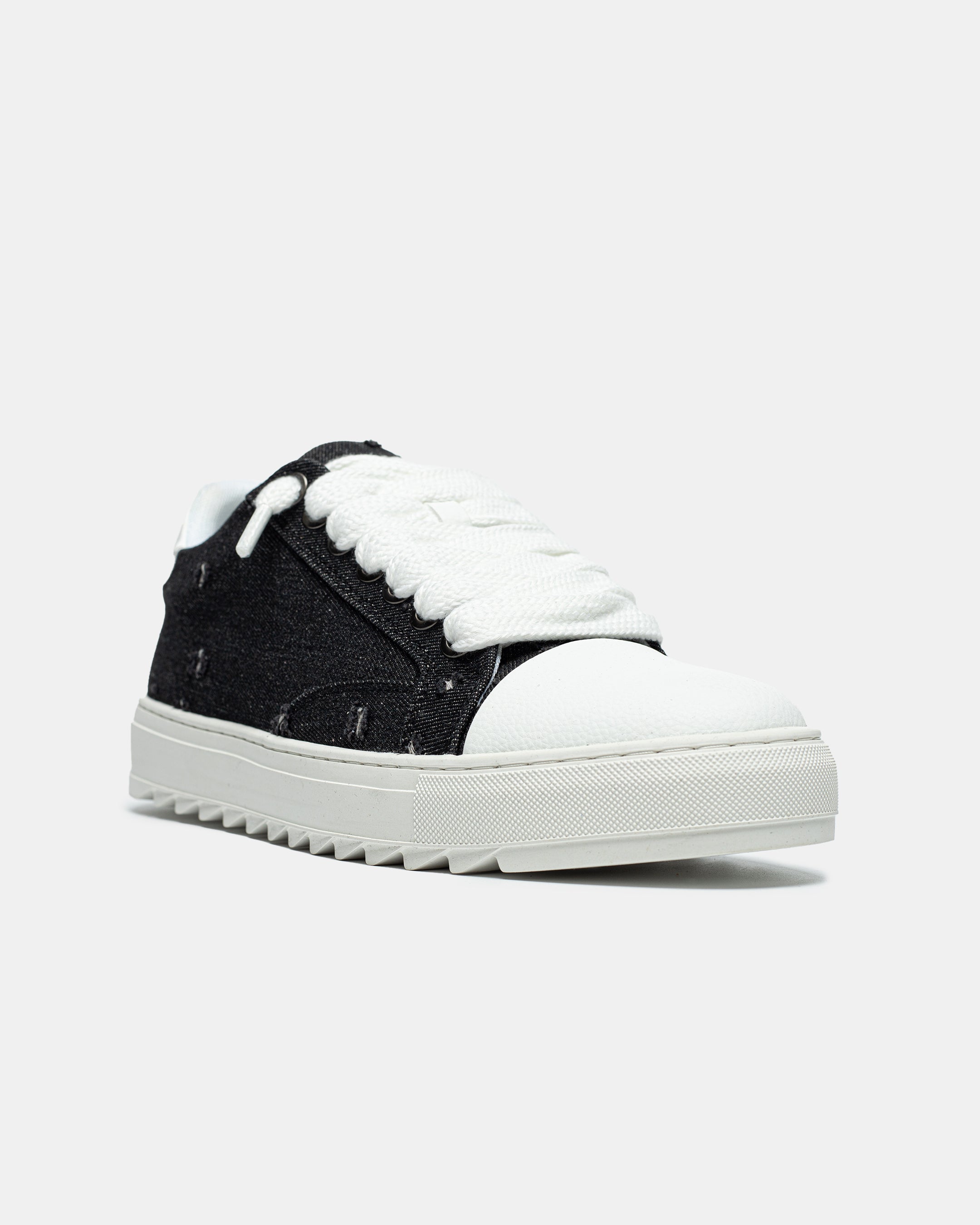 NUMERIS SNEAKER IN BLACK DENIM