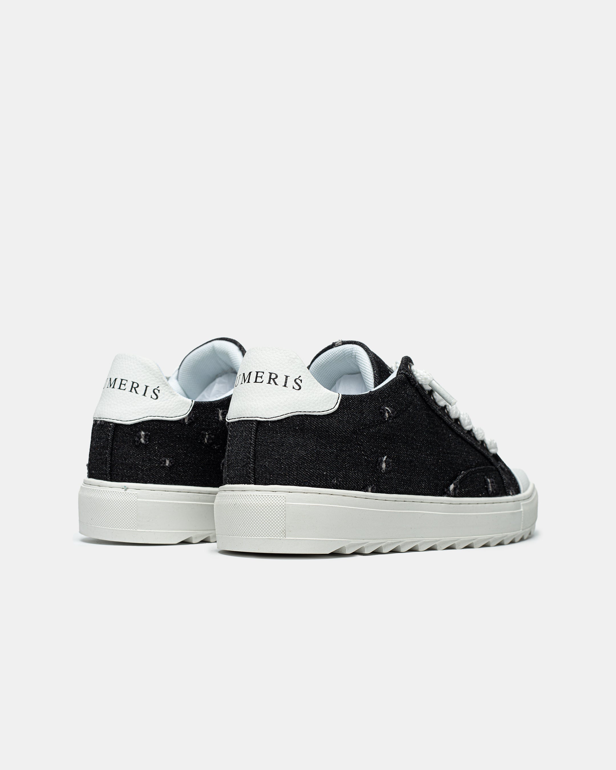 NUMERIS SNEAKER IN BLACK DENIM