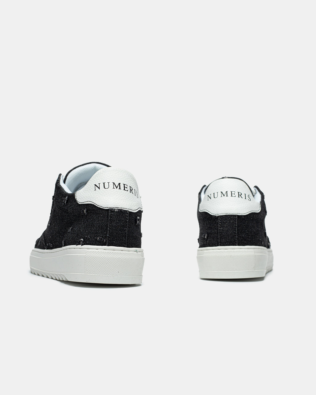 NUMERIS SNEAKER IN BLACK DENIM