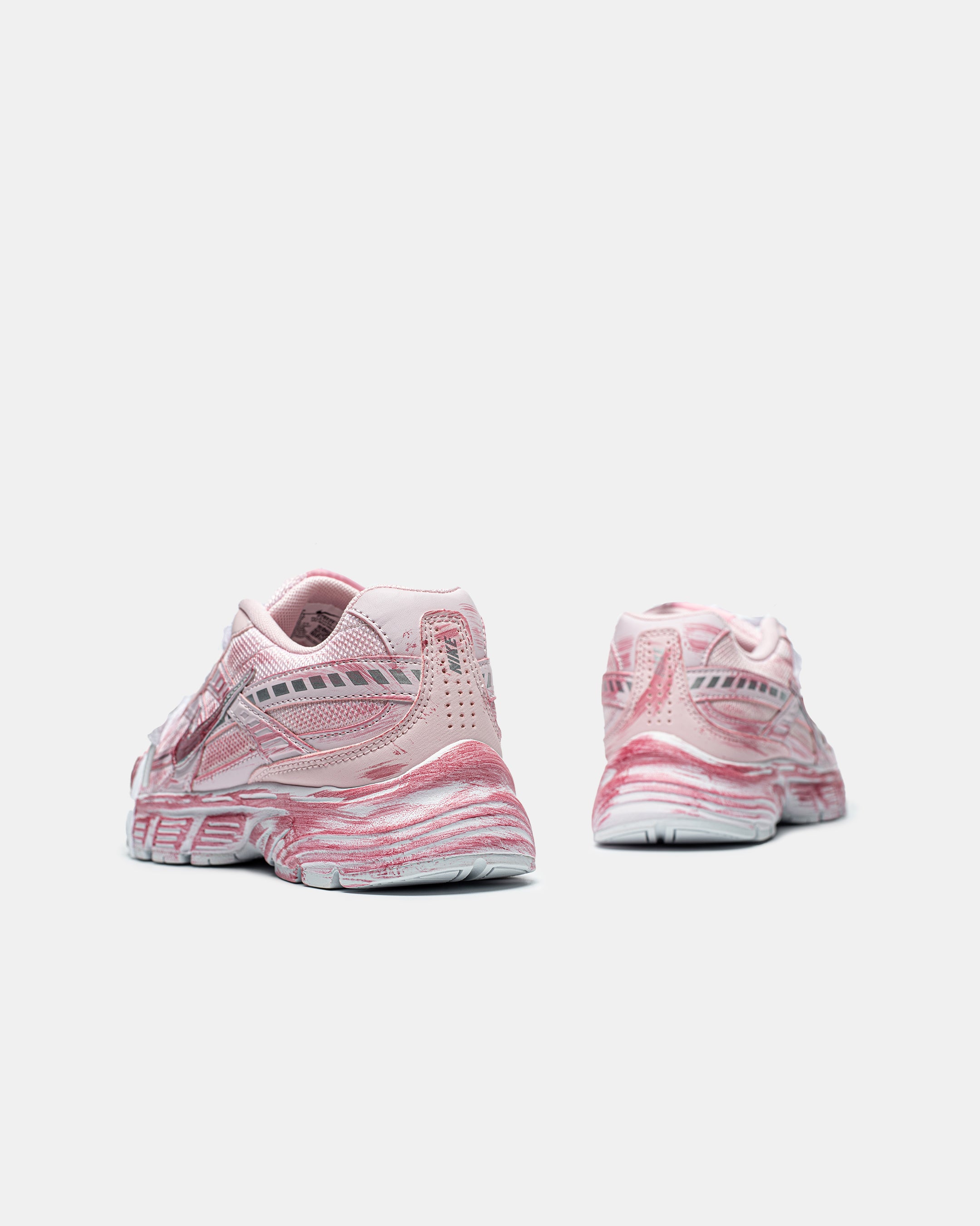 NIKE INITIATOR CUSTOM SNEAKER IN PINK 2.0