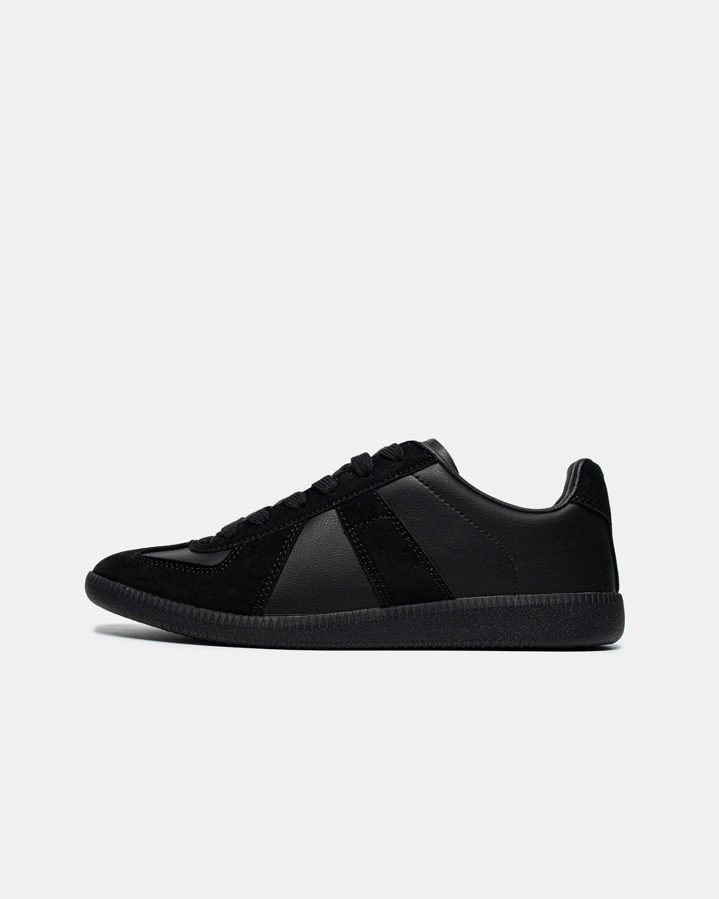 MAISON MARGIELA REPLICA LOW 'BLACK'