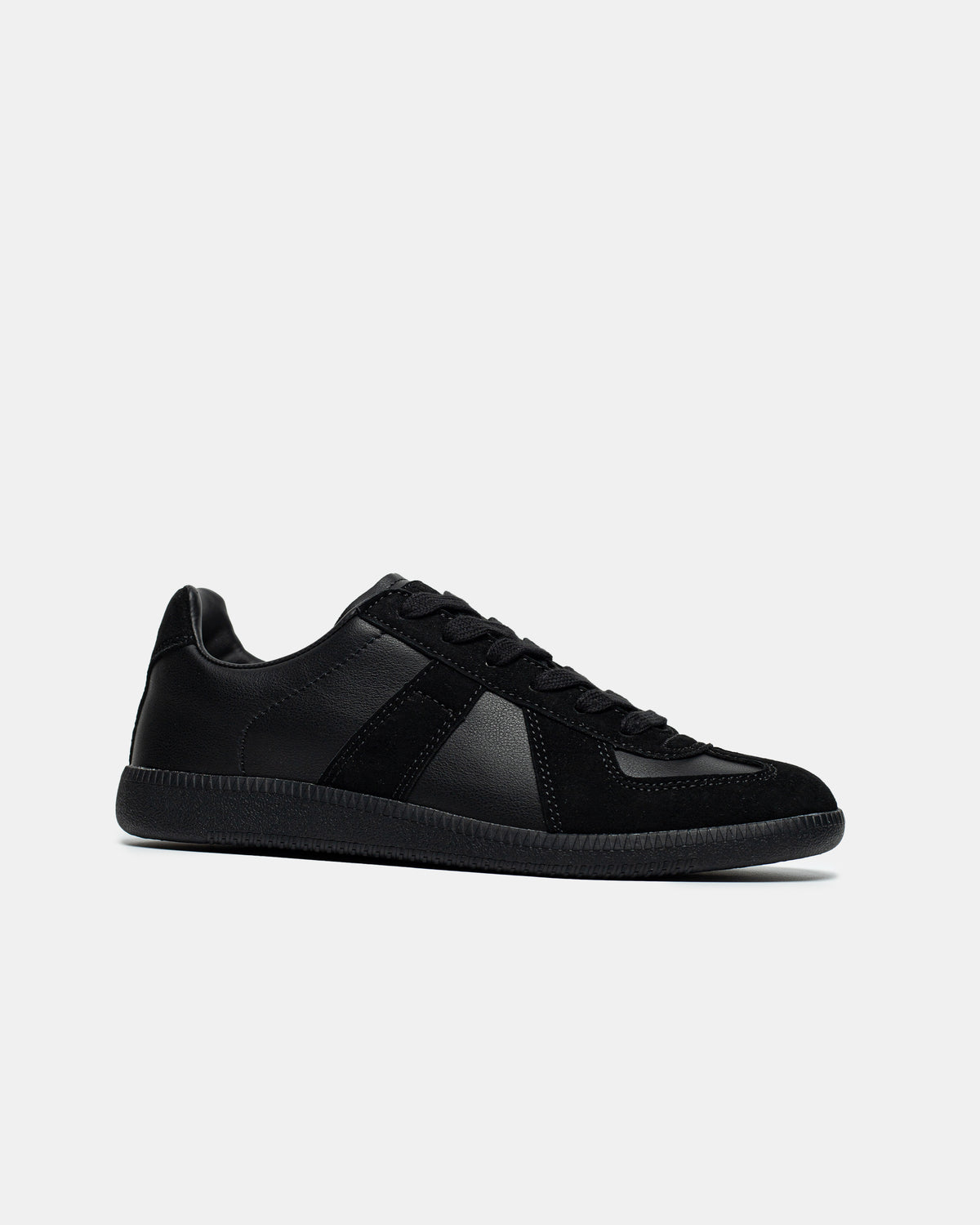 MAISON MARGIELA REPLICA LOW 'BLACK'