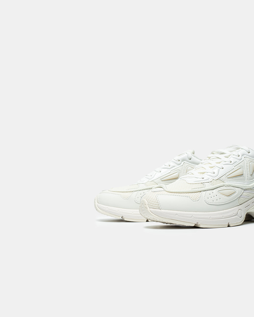 RAF SIMONS PHARAXUS SNEAKER IN WHITE/BEIGE