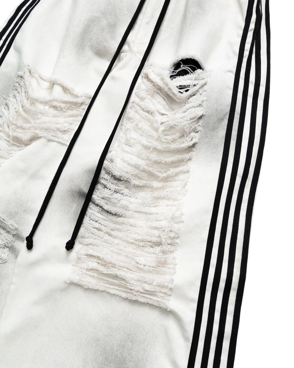 YORI SPORT DIRTY WASH LOGO 5-STRIPE DENIM IN "DIRTY" WASH