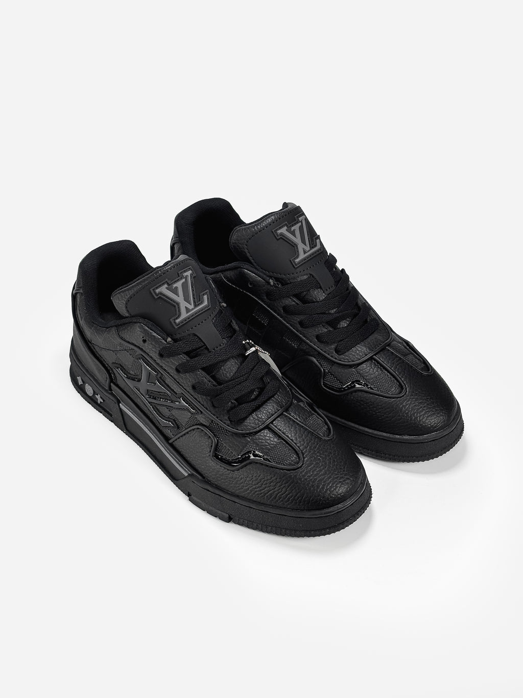 LOUIS VUITTON LOGO SKATE SNEAKER IN BLACK