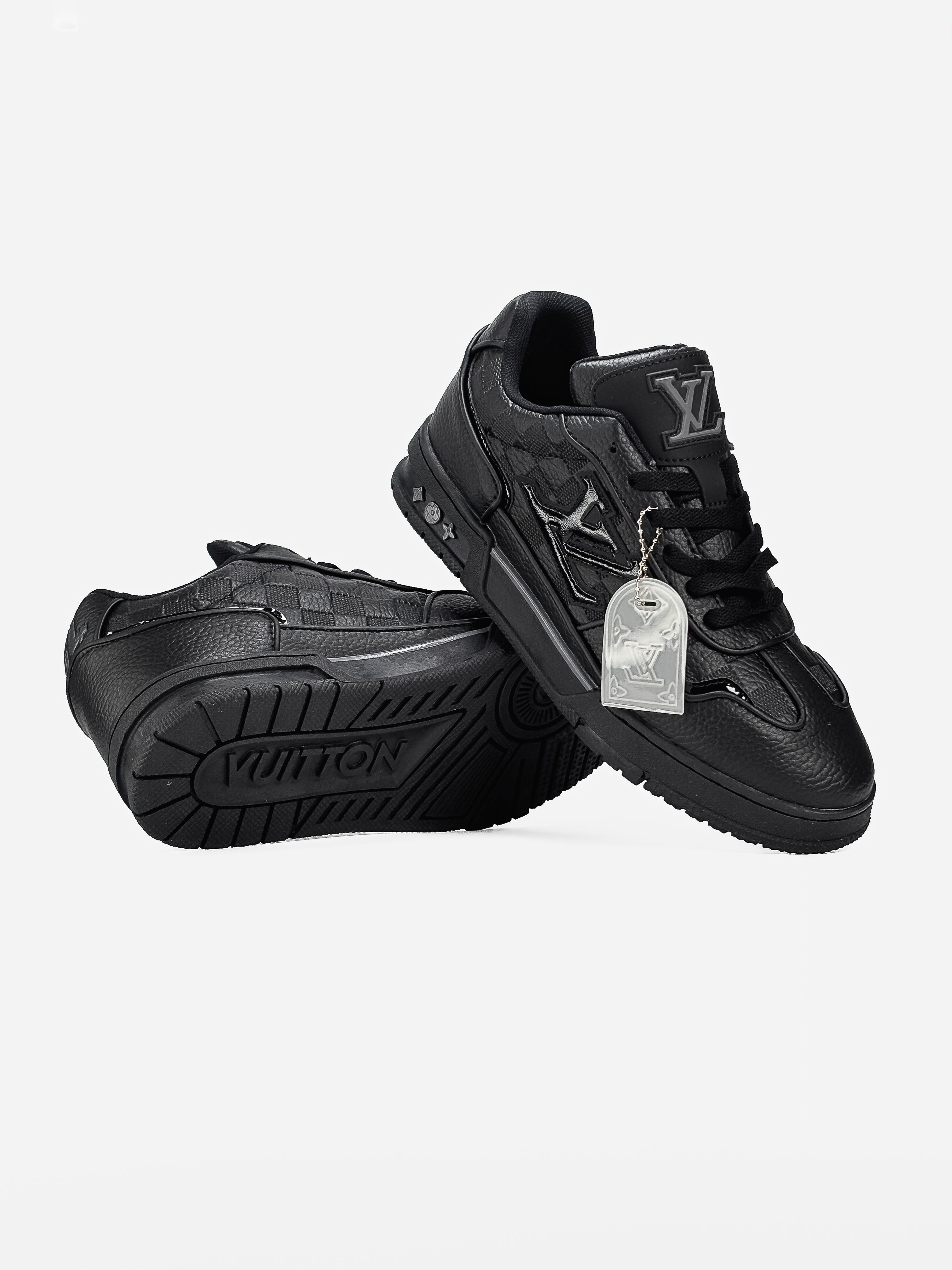 LOUIS VUITTON LOGO SKATE SNEAKER IN BLACK