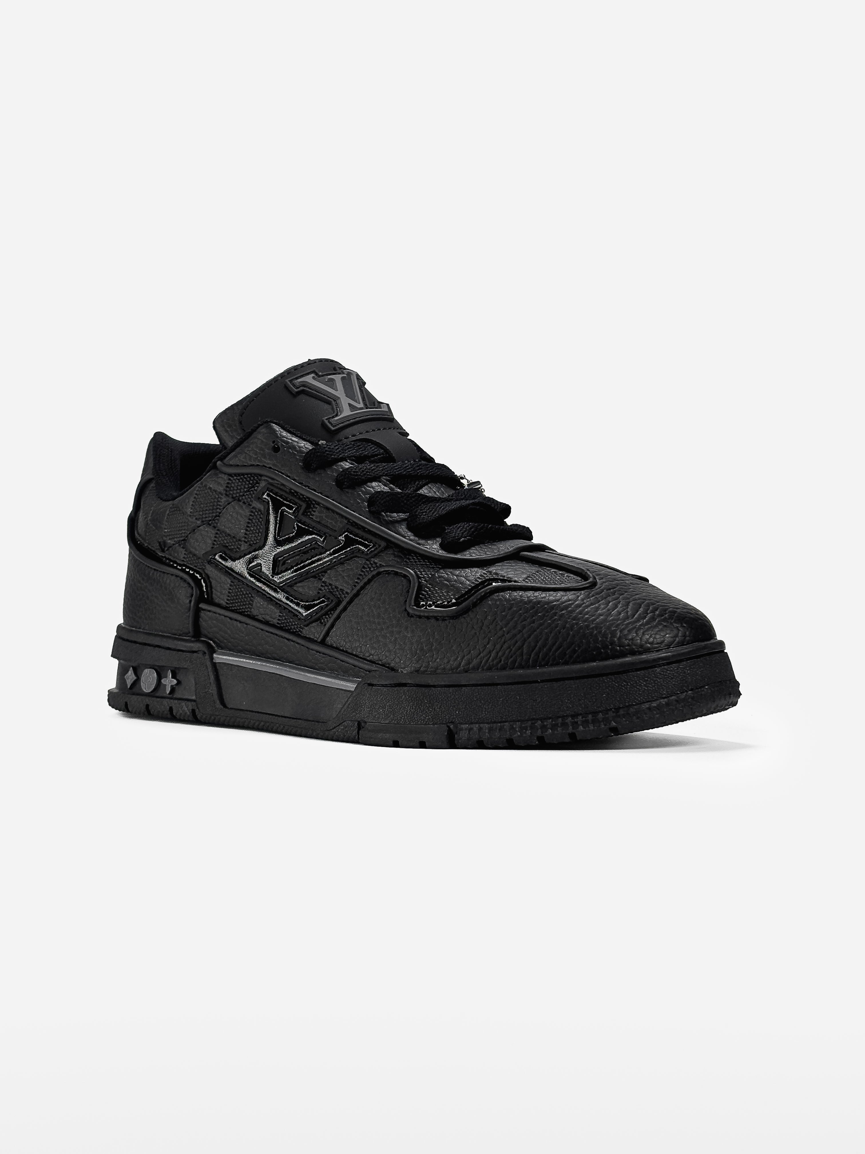 LOUIS VUITTON LOGO SKATE SNEAKER IN BLACK