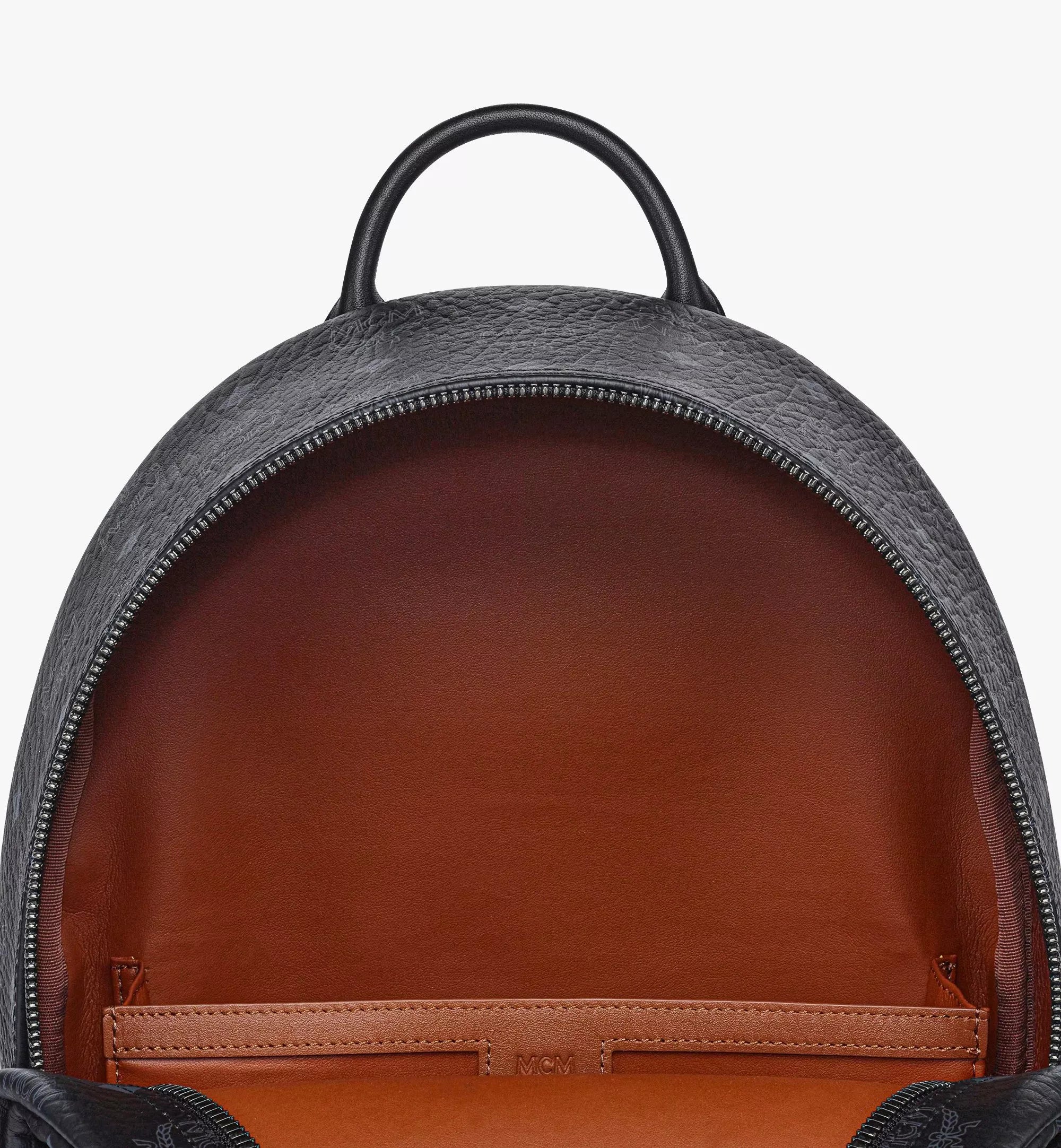 MCM STARK SIDE STUDS BACKPACK IN VISETOS