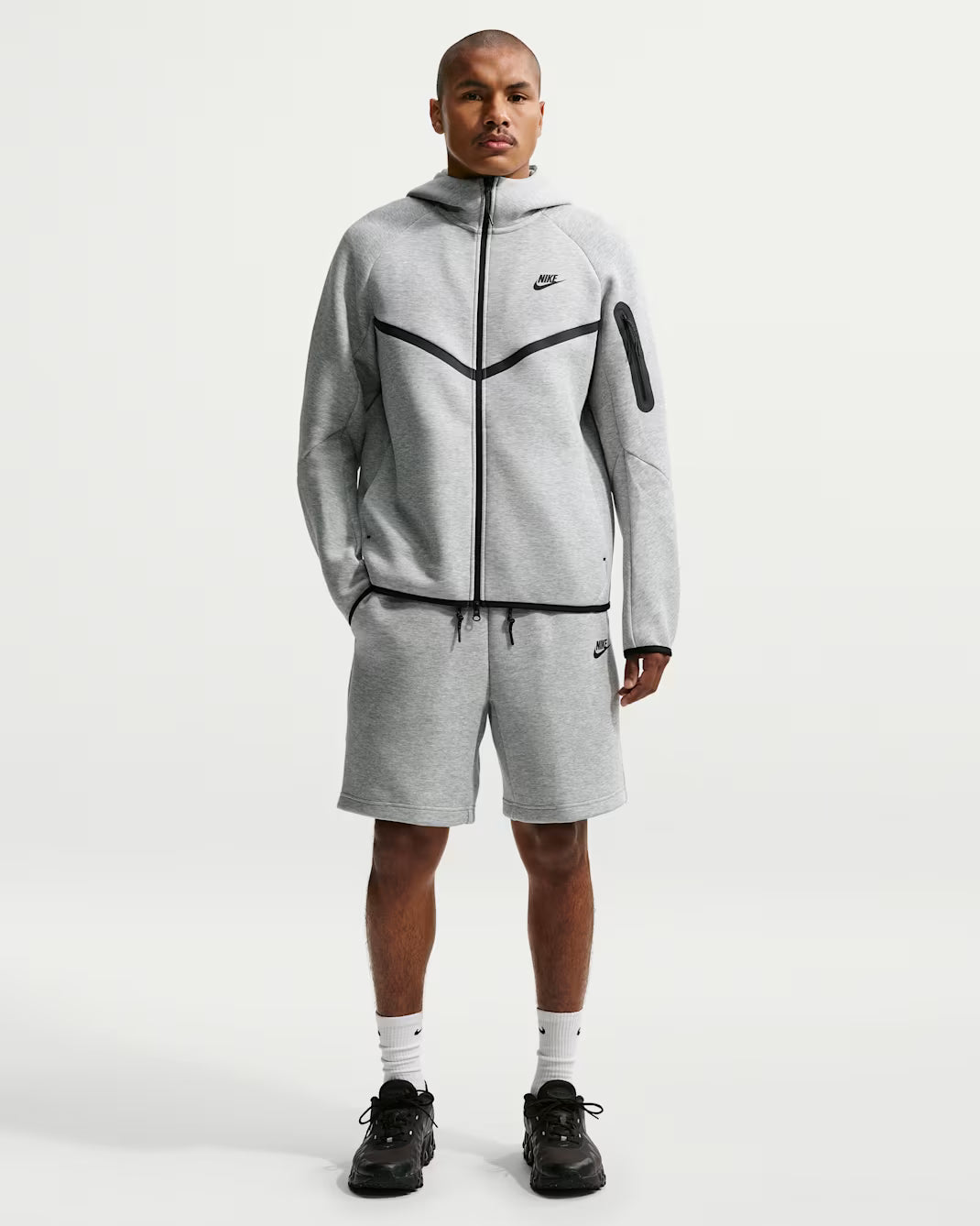 NIKE SPORTSWEAR TECH FLEECE SHORTS 'DARK GREY HEATHER/BLACK'