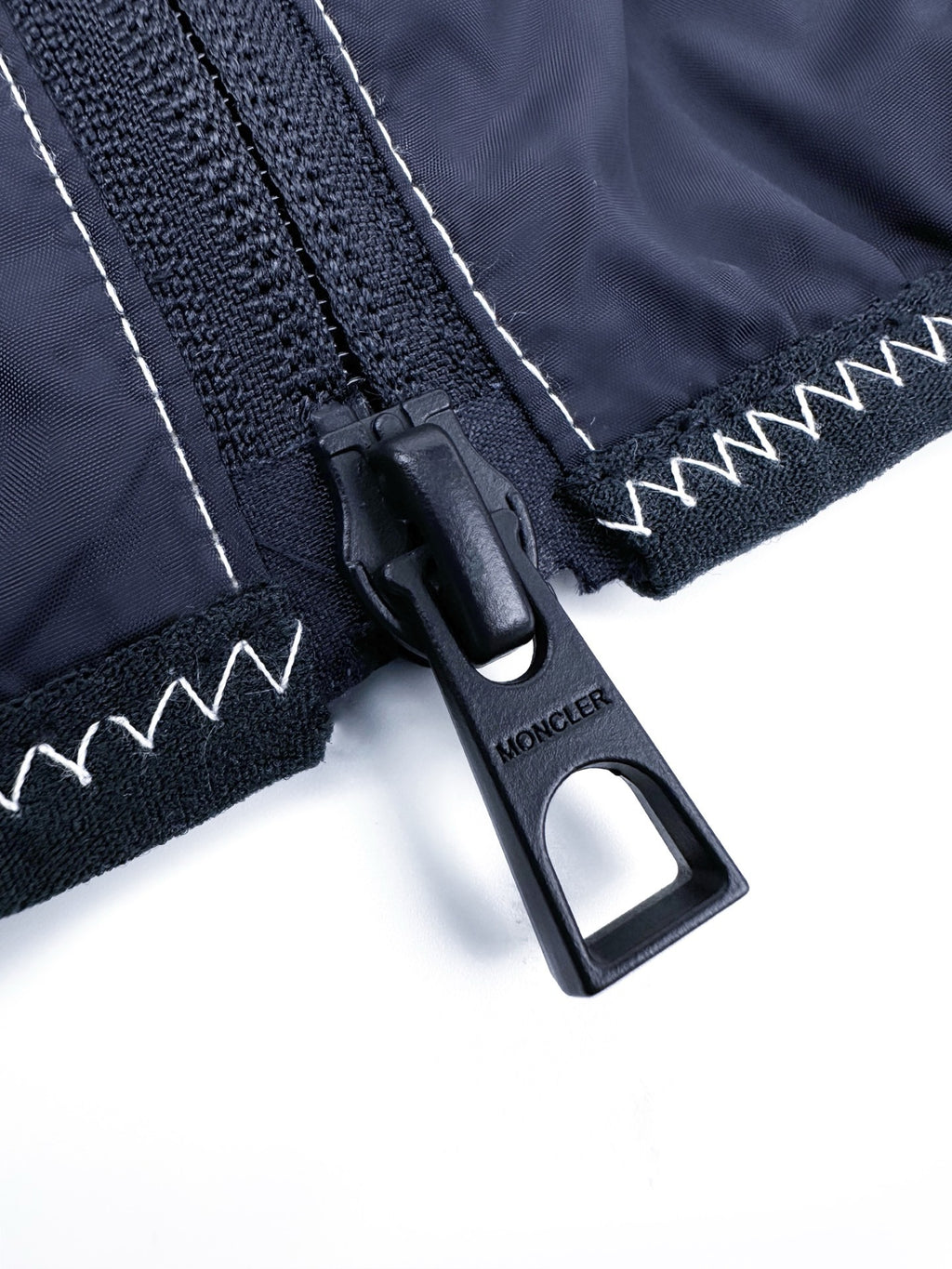 MONCLER NIGHT BLUE TERCHE HOODED JACKET