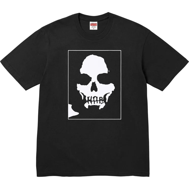SUPREME®/NUMBER (N)INE MANSON TEE IN BLACK