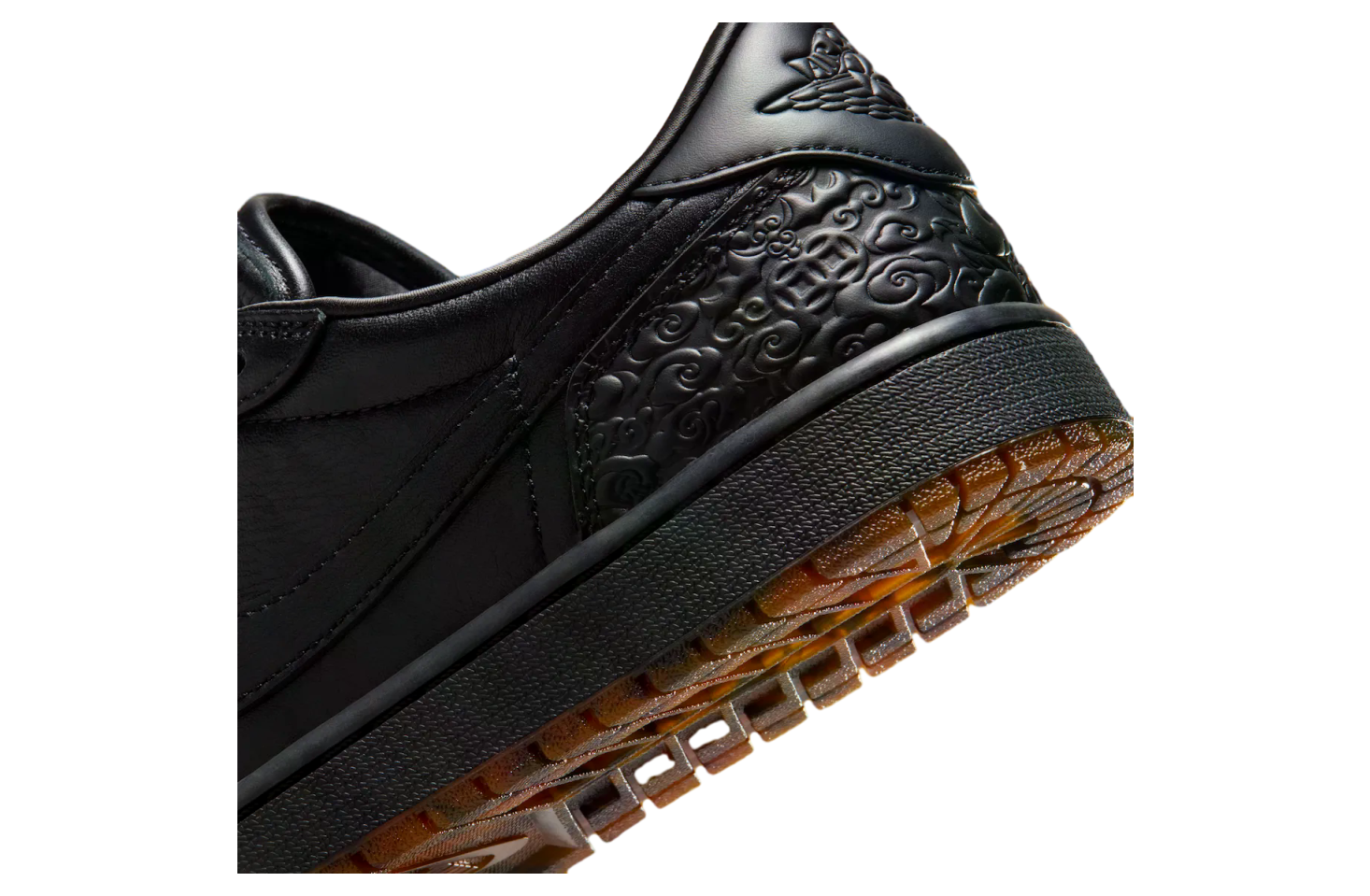 AIR JORDAN 1 LOW OG “XUAN WU”