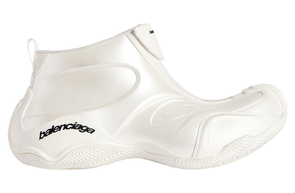 BALENCIAGA BASKETBALL SNEAKER IN WHITE