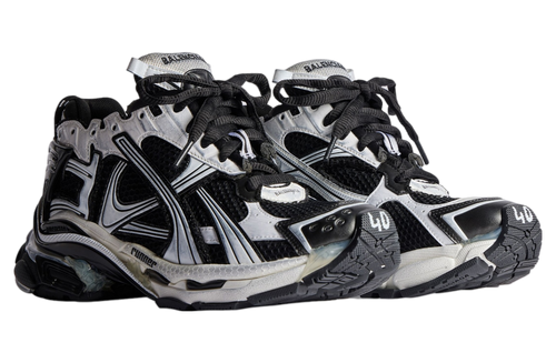 BALENCIAGA RUNNER IN BLACK / WHITE