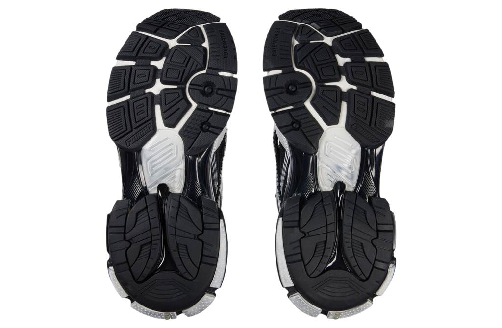 BALENCIAGA RUNNER IN BLACK / WHITE