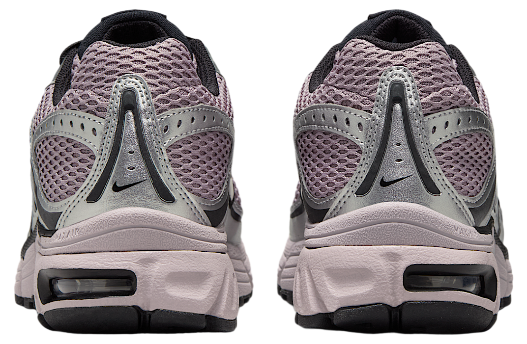 NIKE AIR MAX MOTO 2K WMNS “LIGHT VIOLET ORE / METALLIC SILVER”