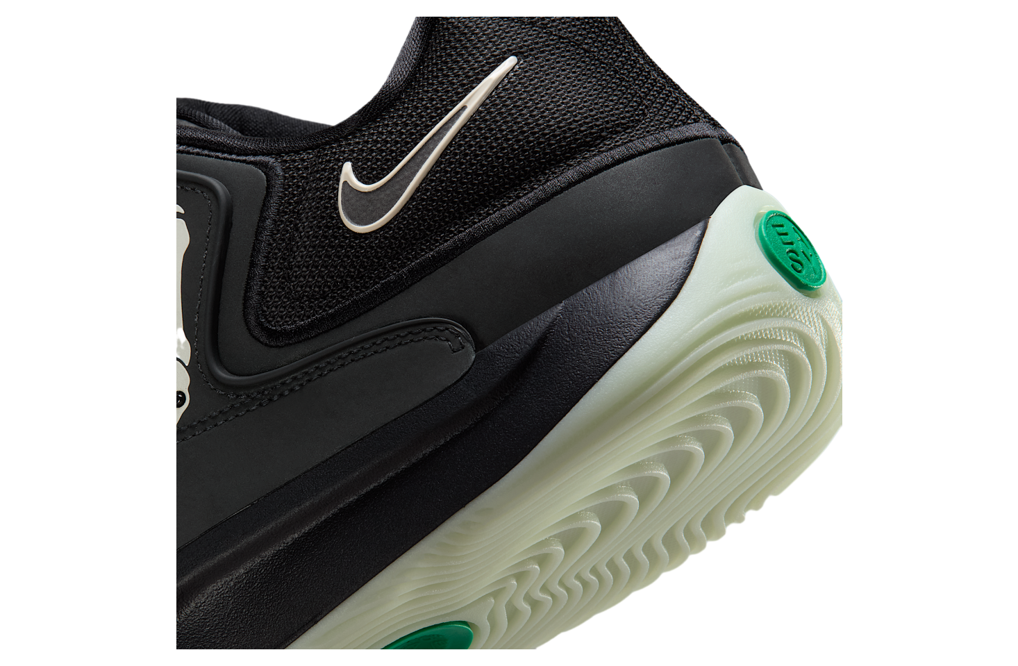 NIKE KD 18 HALLOWEEN