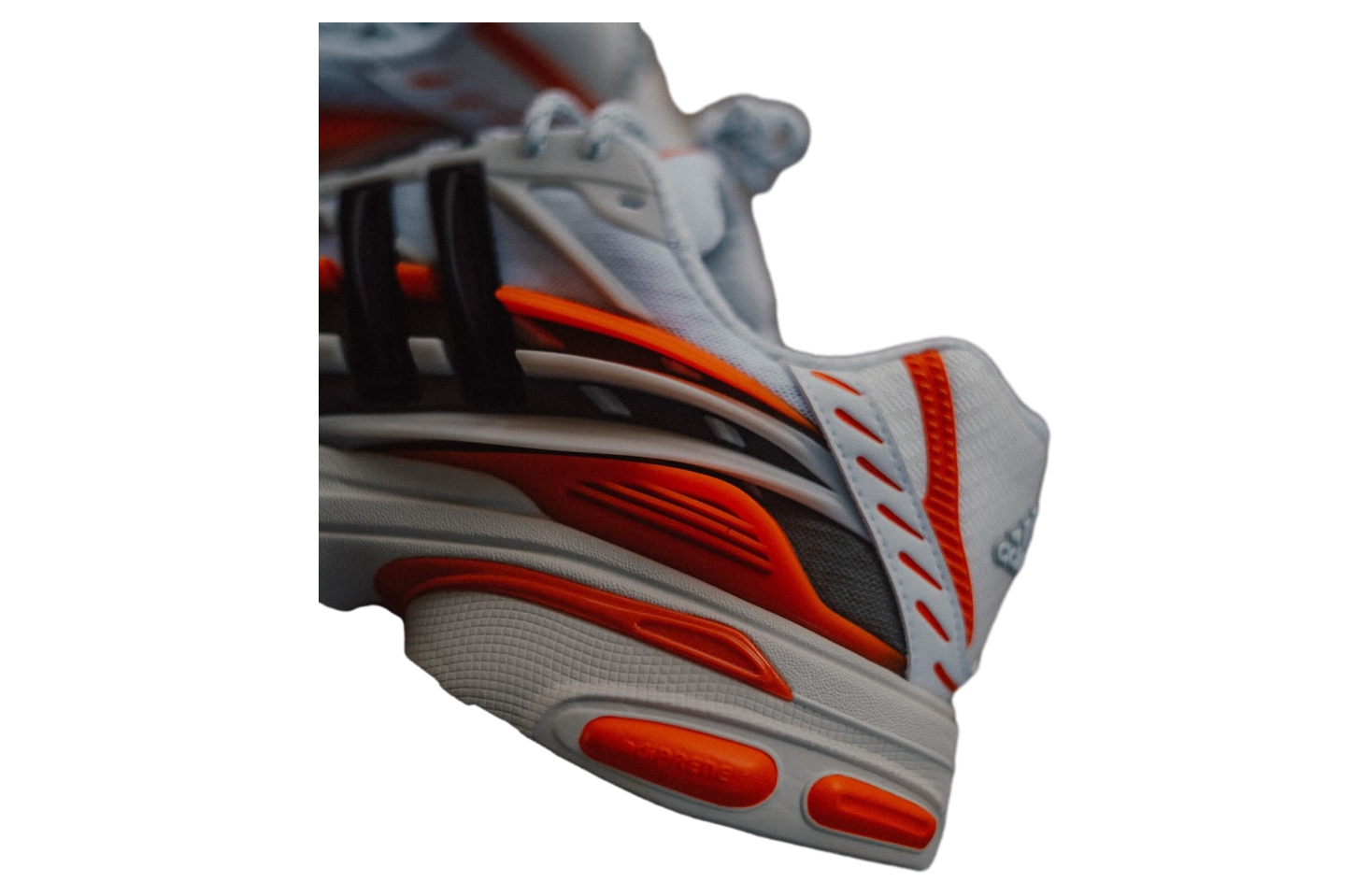 PHARRELL X ADIDAS ADISTAR JELLYFISH “FOCUS OLIVE / ORANGE”