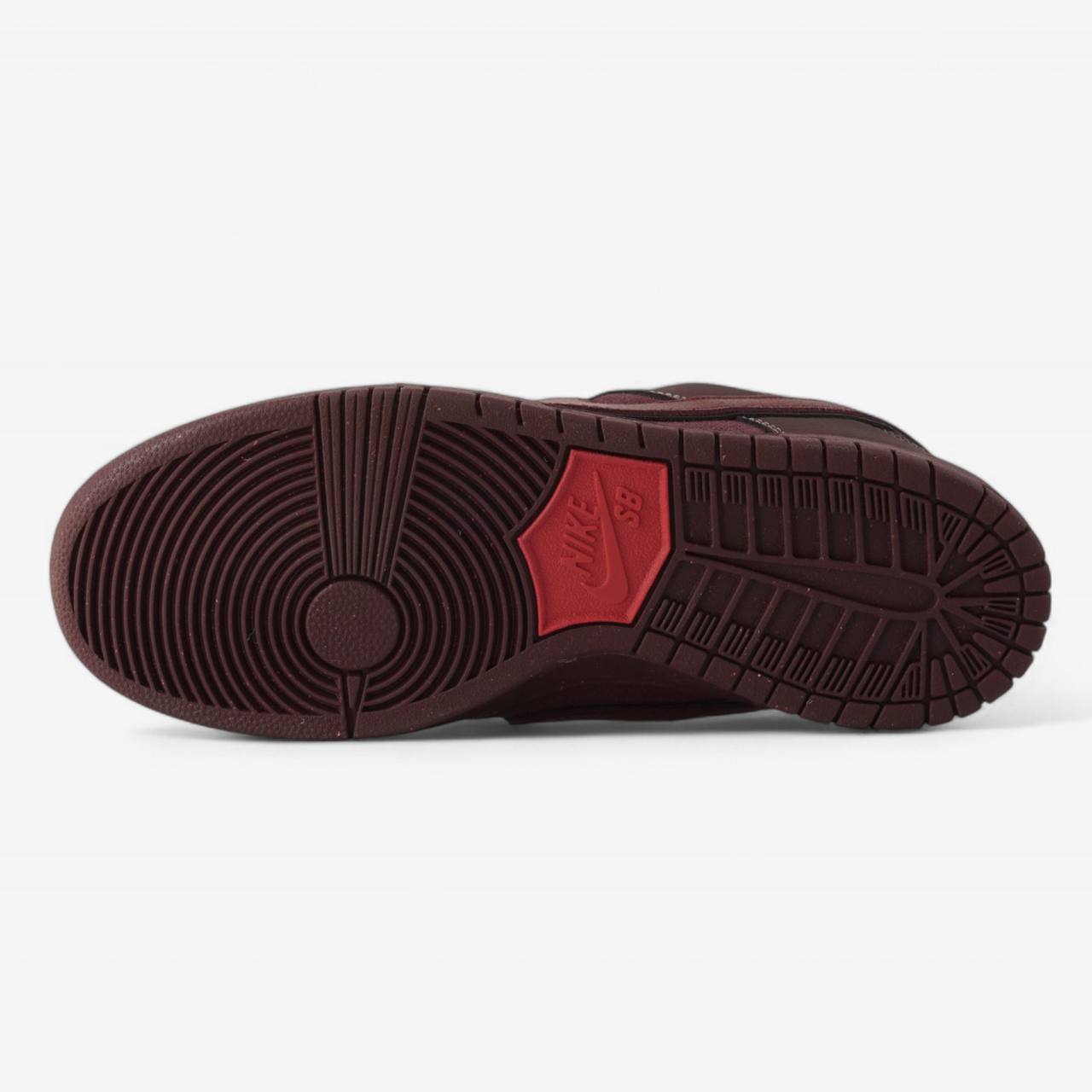 NIKE SB DUNK CITY OF LOVE BURGUNDY CRUSH