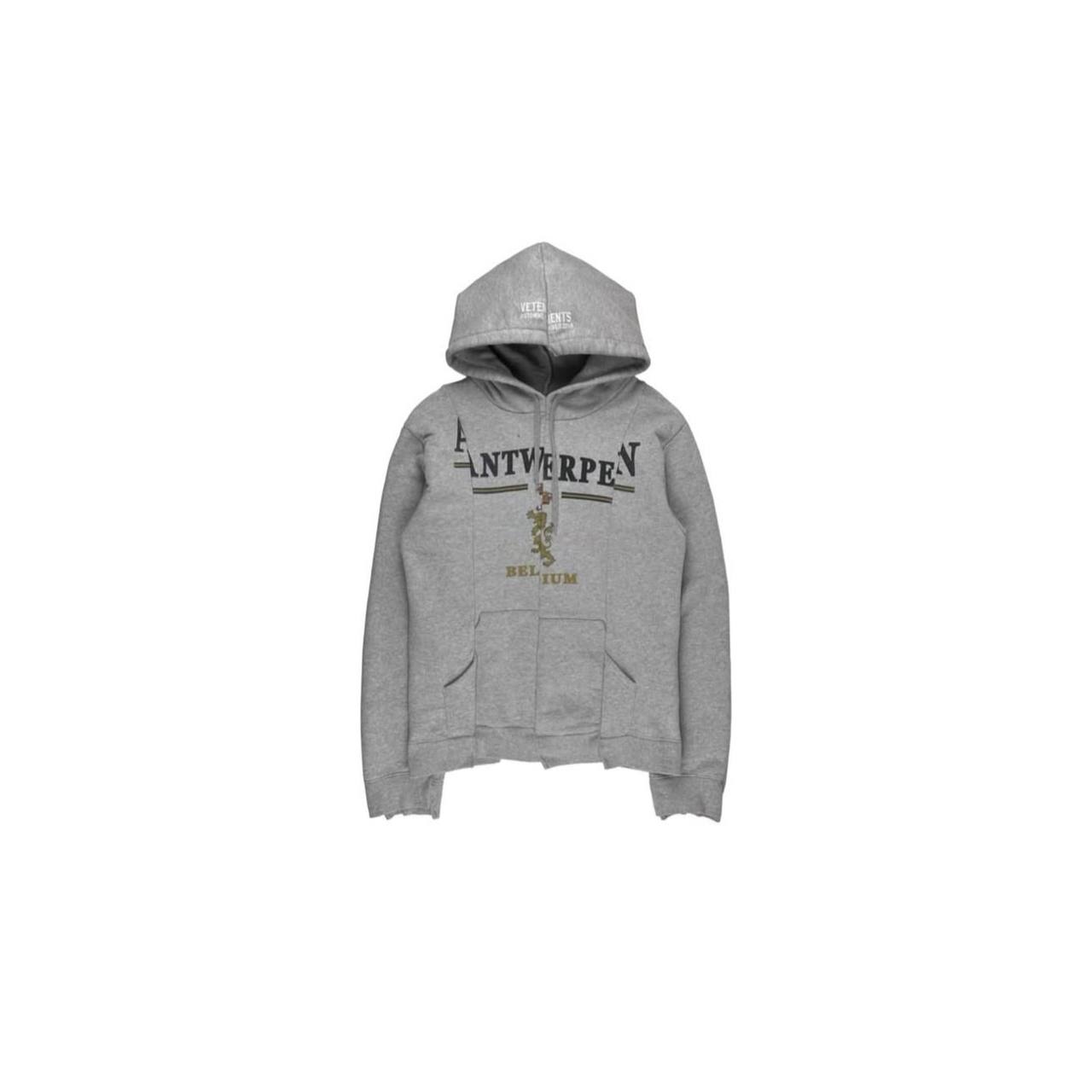 VETEMENTS REWORKED ANTWERPEN HOODIE IN GREY