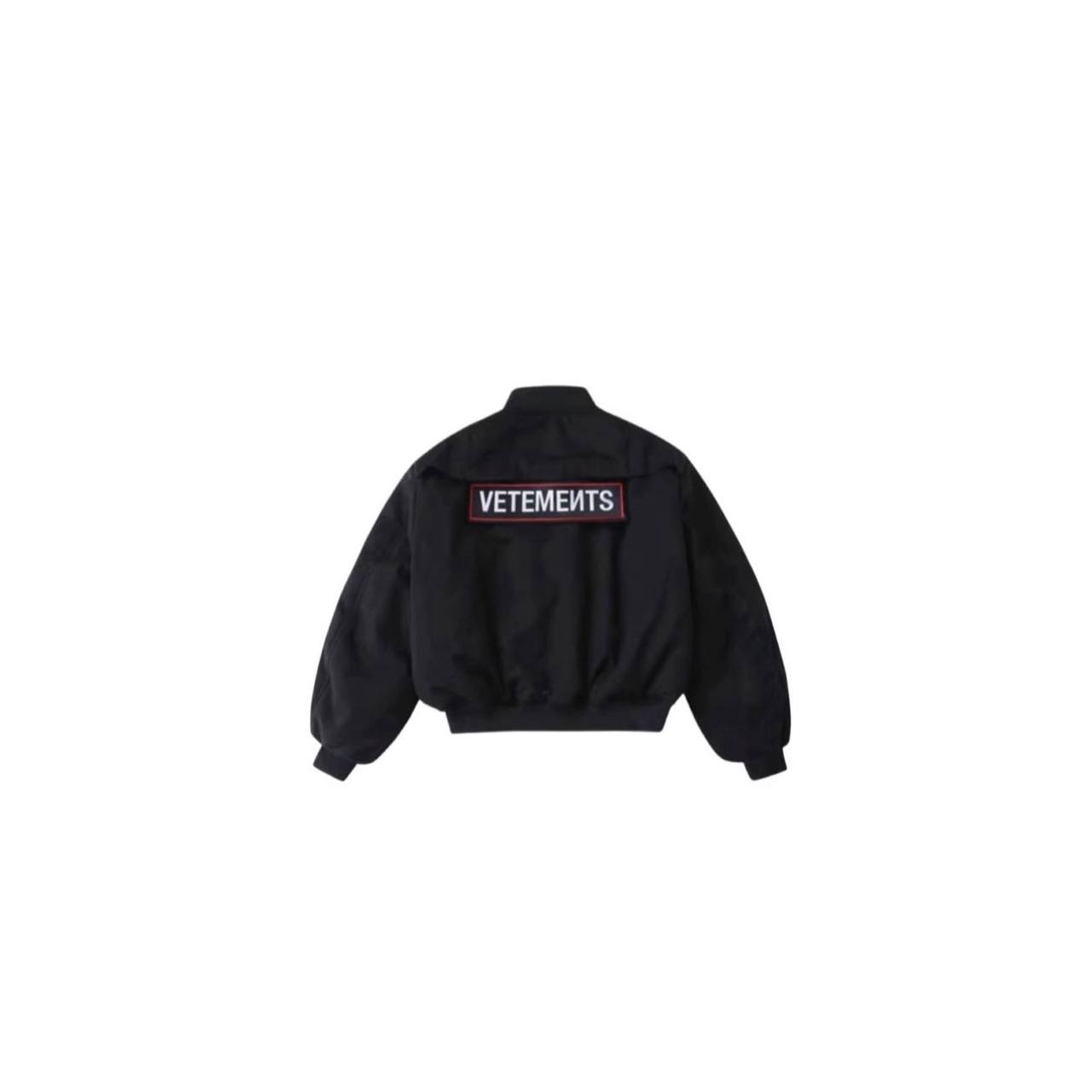 VETEMENTS POLICE BOMBER