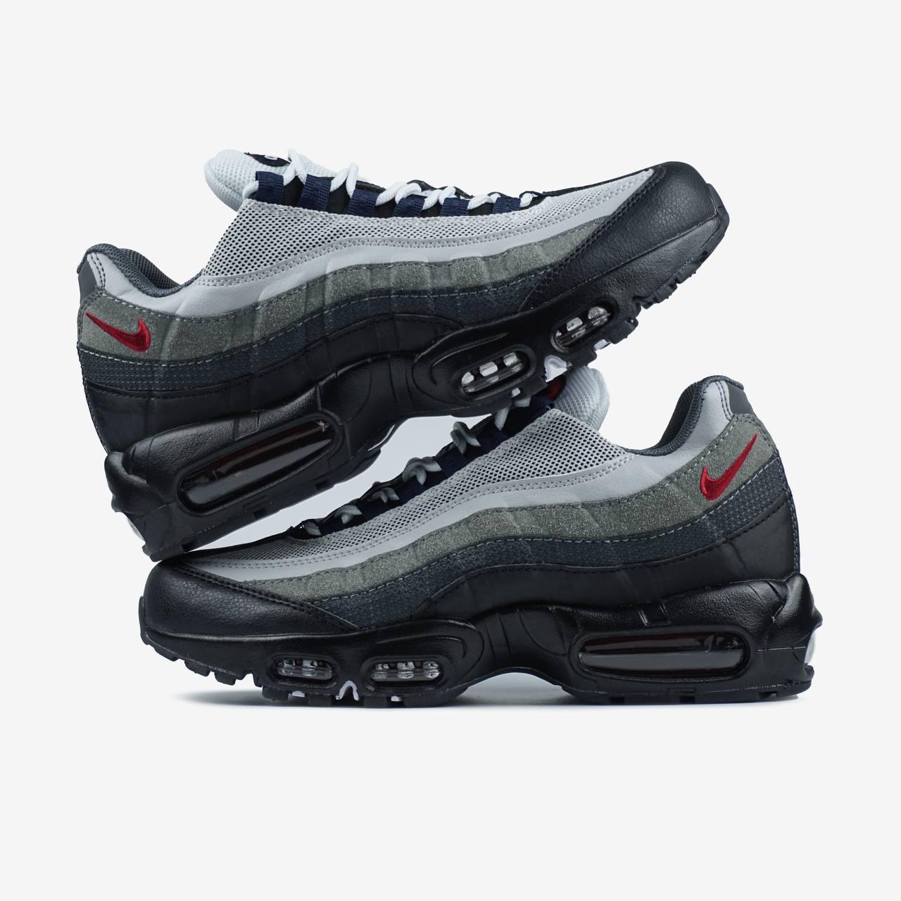 NIKE AIR MAX 95 TRACK RED