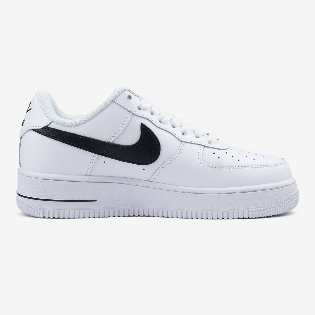 NIKE AIR FORCE 1 LOW WHITE BLACK