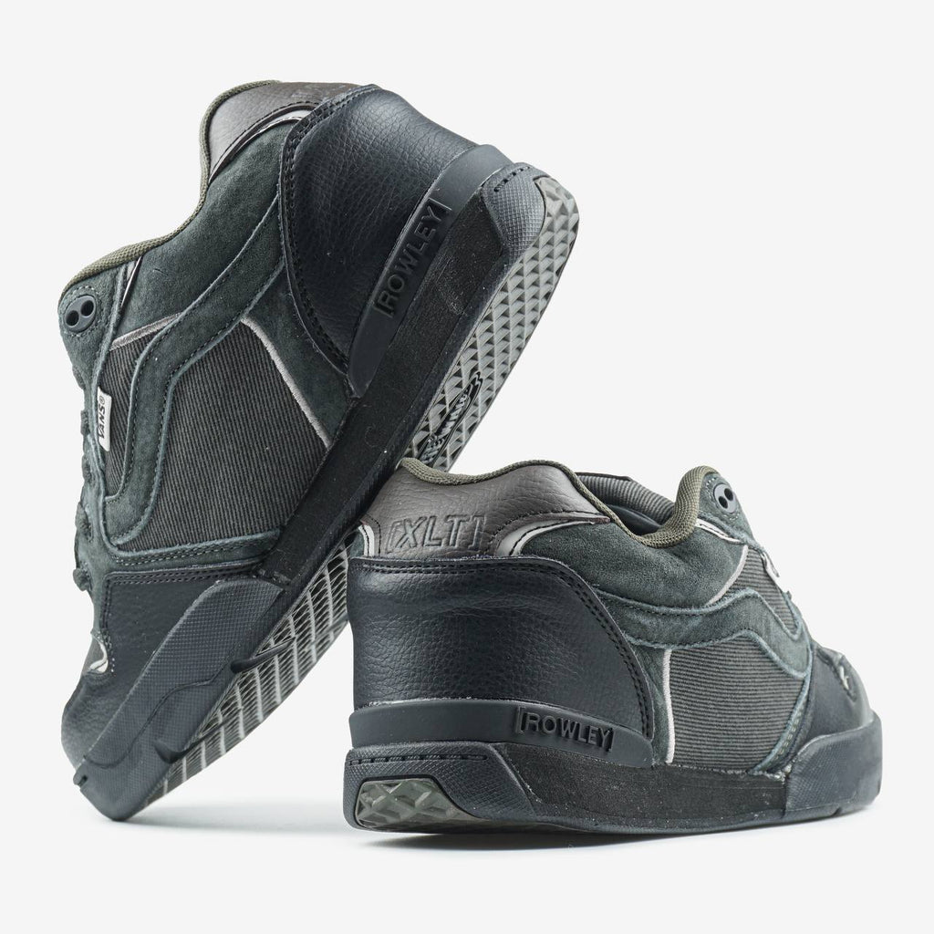 VANS ROWLEY XLT SHADOW BLACK X VAINL ARCHIVE