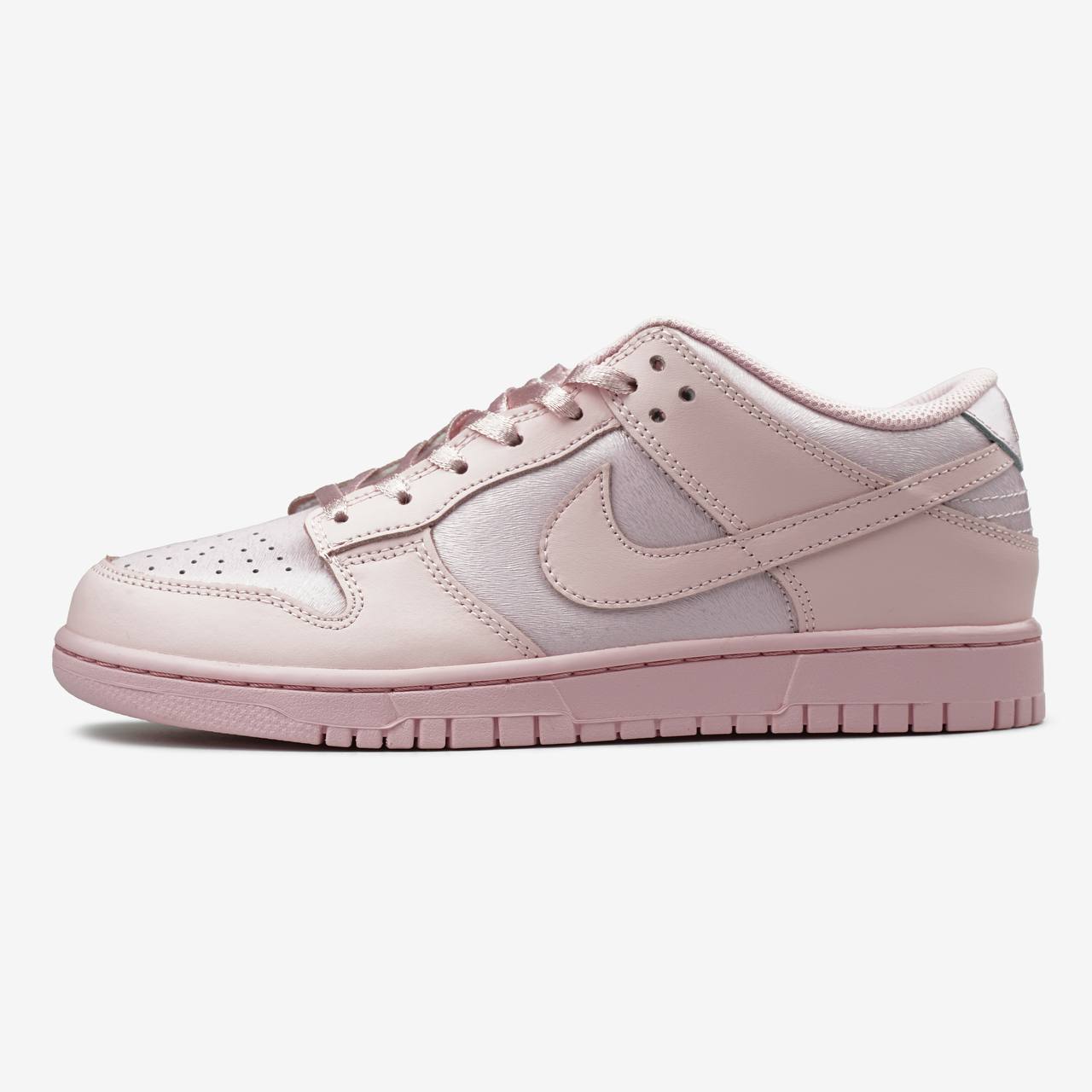 NIKE DUNK LOW PRISM PINK