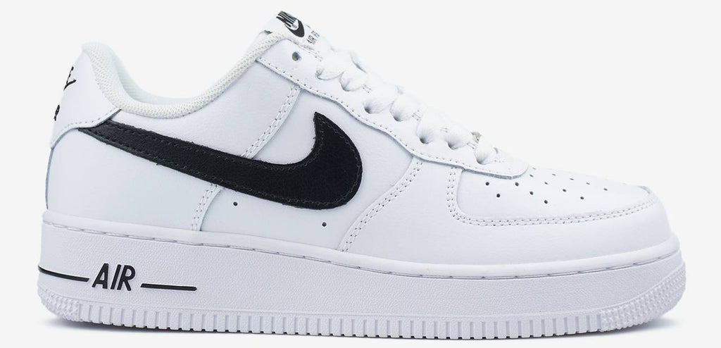 NIKE AIR FORCE 1 LOW WHITE BLACK