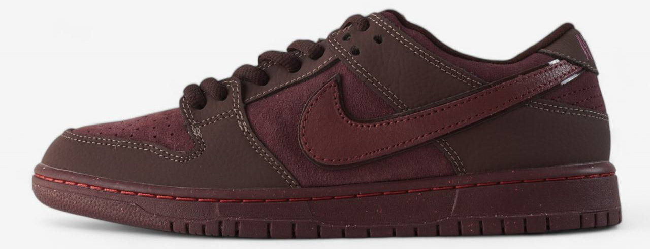 NIKE SB DUNK CITY OF LOVE BURGUNDY CRUSH