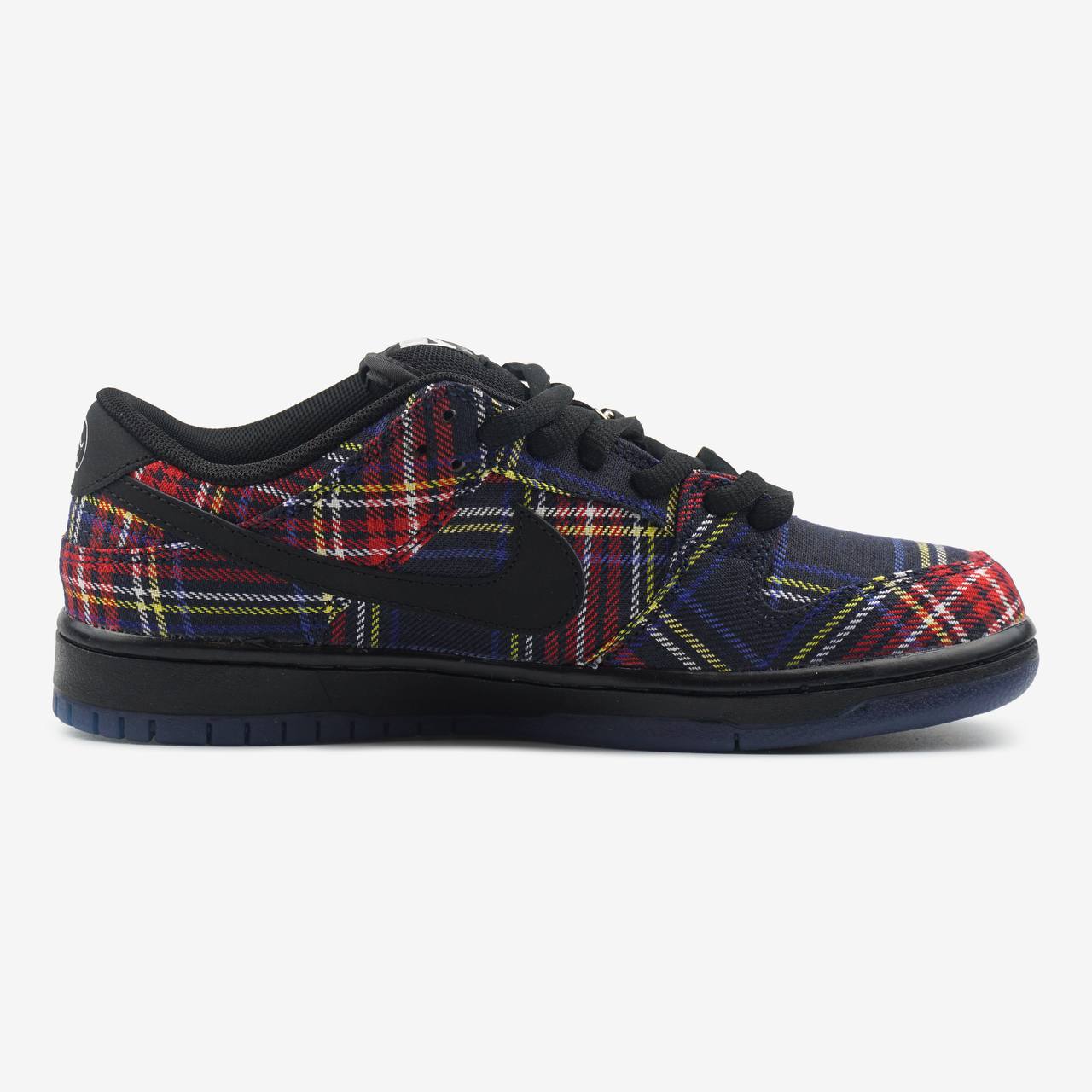 NIKE SB DUNK LOW NARDWUAR