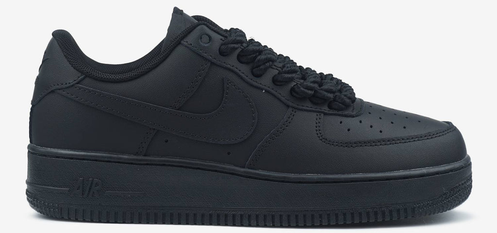 NIKE AIR FORCE 1 LOW BLACK ROPE LACES