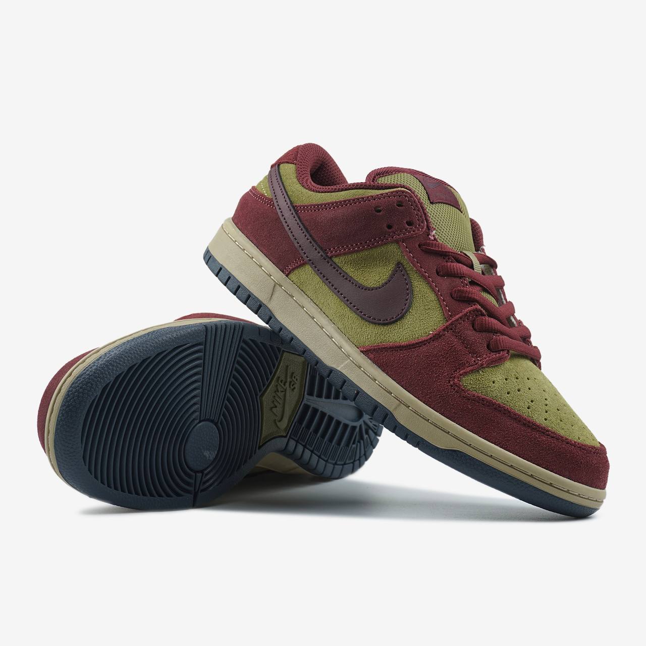 NIKE SB DUNK LOW DARK TEAM RED OLIVE