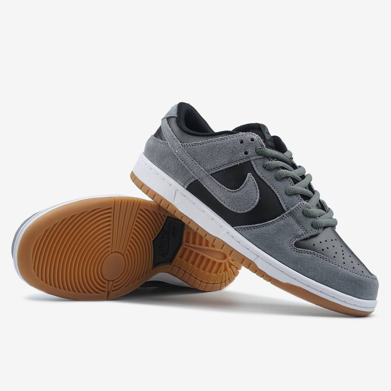 NIKE SB DUNK LOW BLACK SILVER