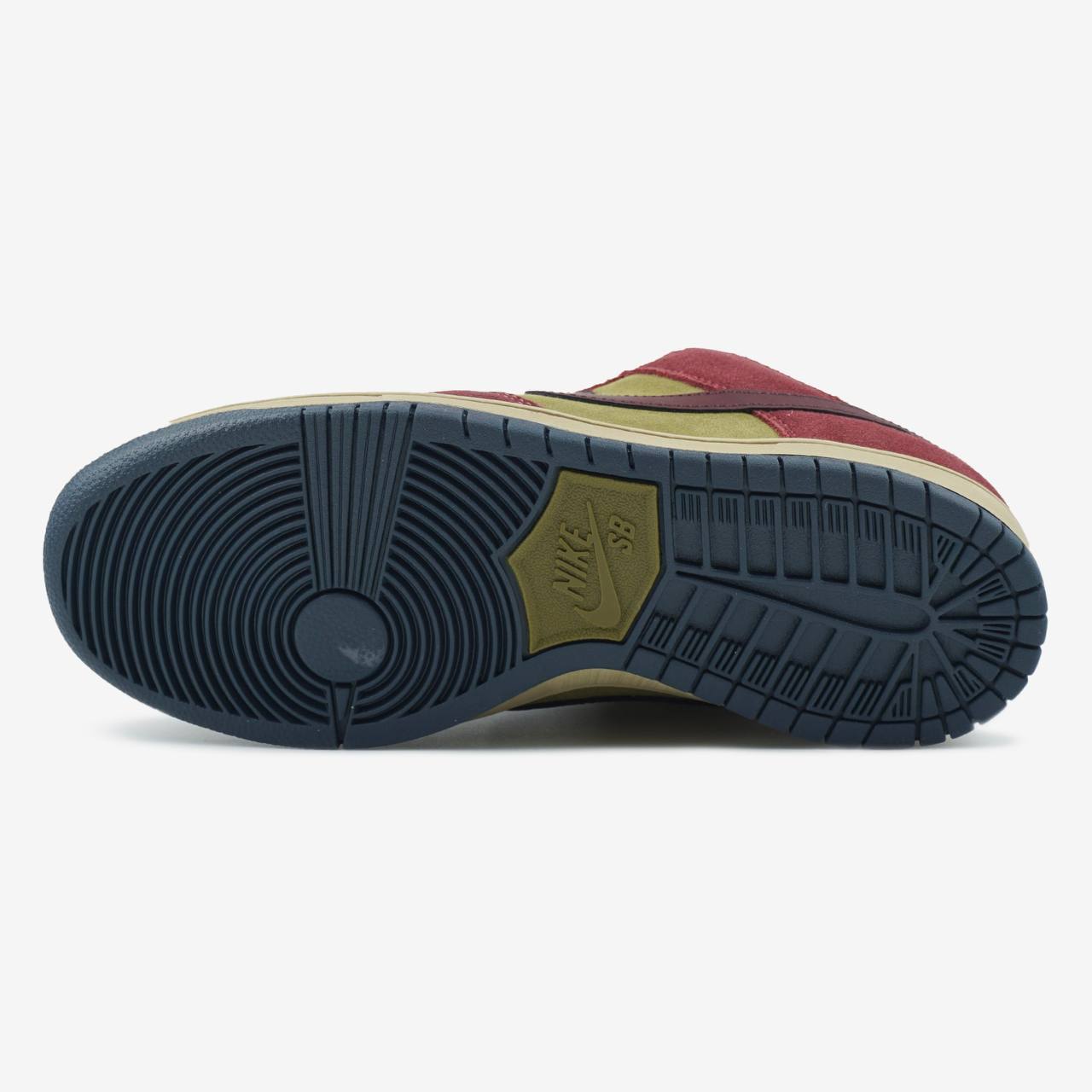 NIKE SB DUNK LOW DARK TEAM RED OLIVE